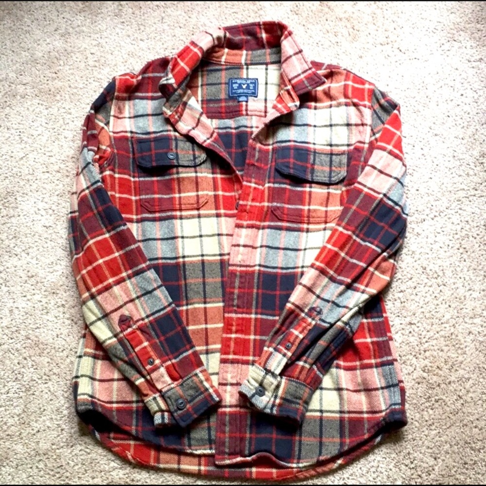 American Eagle Men’s Thick Flannel